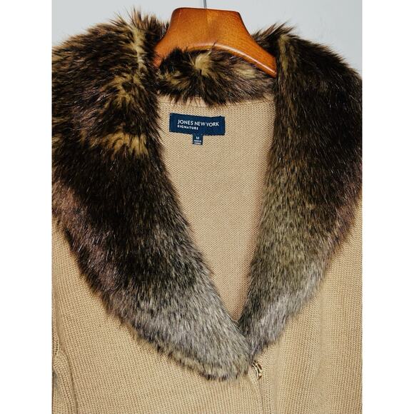 JONES NEW YORK SIGNATURE LT BROWN FAUX FUR COLLAR CARDIGAN M / MEDIUM - Picture 3 of 6